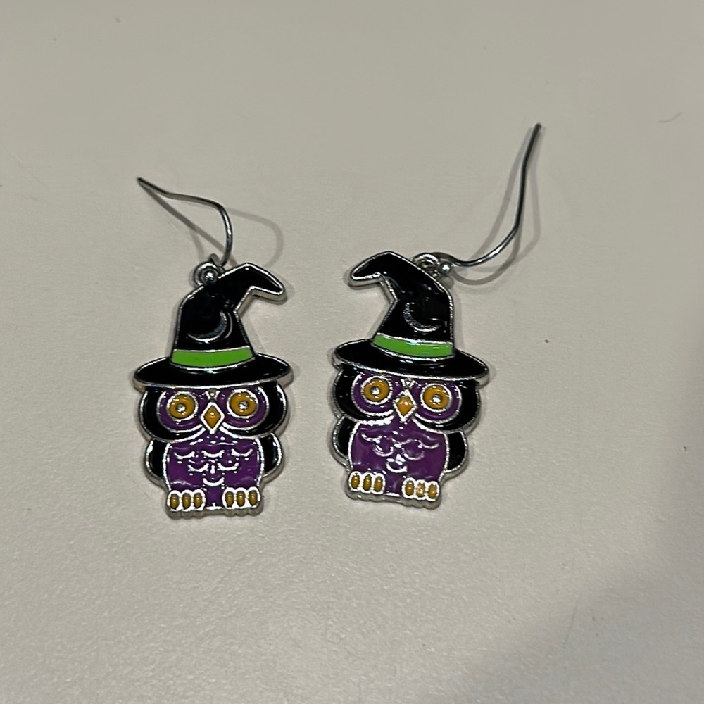 5/25 Halloween Owl Dangle Earrings - Picture 1 of 3